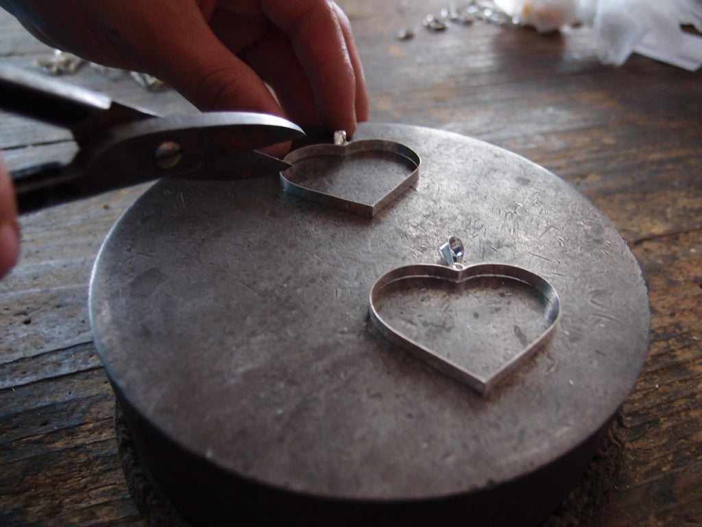 How to Look After Your Sterling Silver Jewelry: Tips from Shrieking Violet