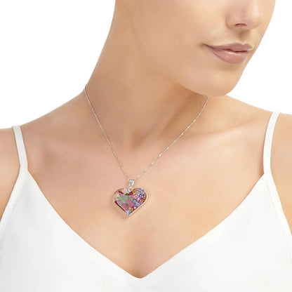 Collar de corazón de flor real de Shrieking Violet Colgante de plata esterlina hecho a mano con flores reales. Regalo genial para los amantes de la naturaleza.
